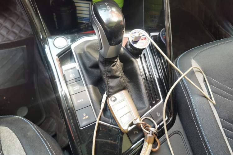Used Volkswagen Tayron GTE Plug-in Hybrid 2020 1.4T Luxury Model Gear Lever
