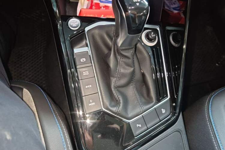 Used Volkswagen Tayron GTE Plug-in Hybrid 2020 1.4T Luxury Model Gear Lever