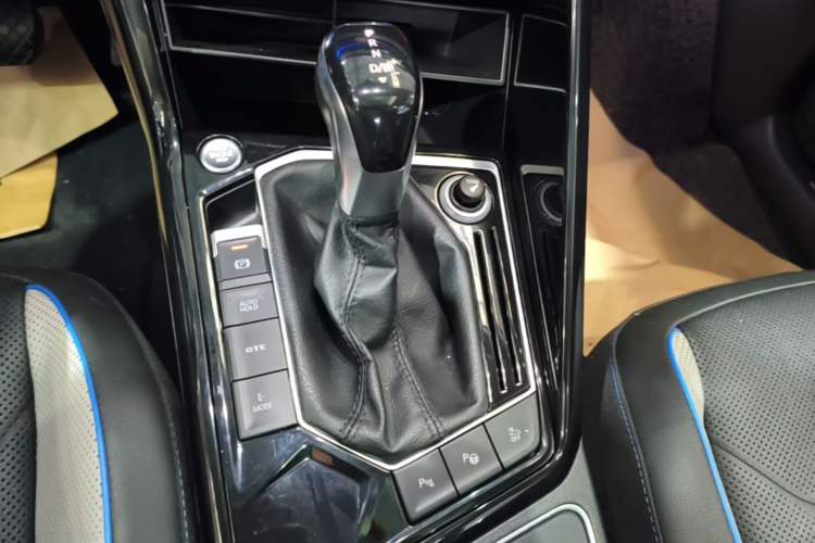 Used Volkswagen Tayron GTE Plug-in Hybrid 2020 1.4T Luxury Model Gear Lever