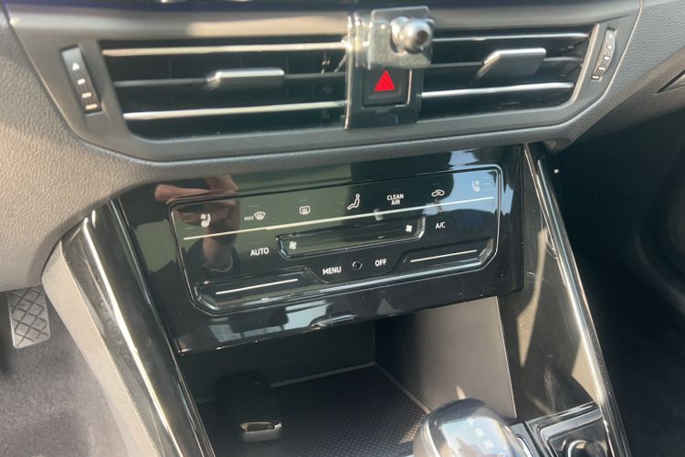 Used Volkswagen Tayron GTE Plug-in Hybrid 2020 1.4T Luxury Model Interior 6