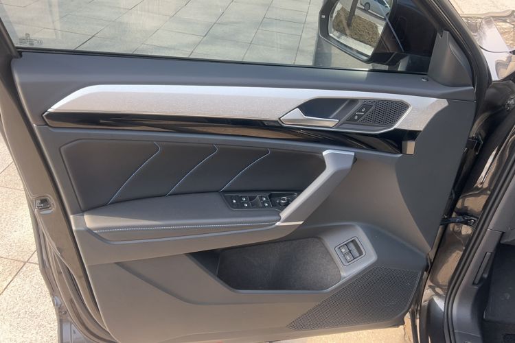 Used Volkswagen Tayron GTE Plug-in Hybrid 2020 1.4T Luxury Model Interior 8