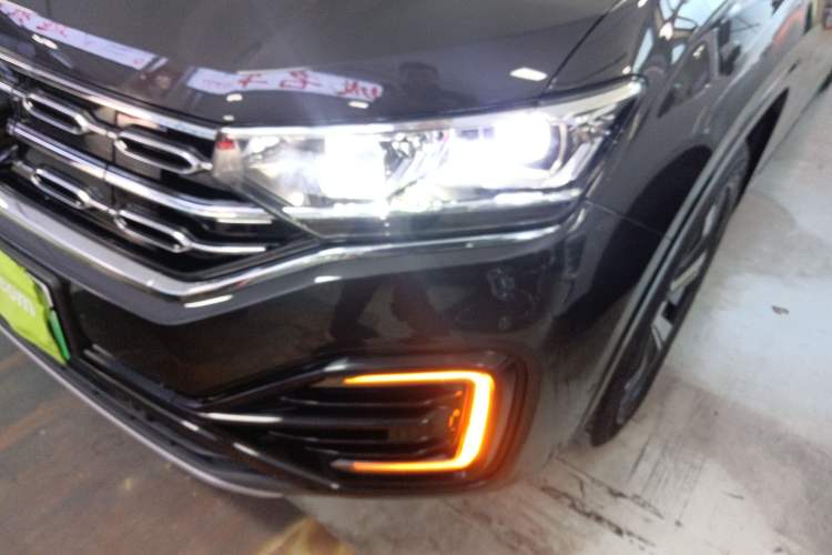 Used Volkswagen Tayron GTE Plug-in Hybrid 2020 1.4T Luxury Model Left Front Headlight