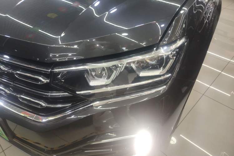 Used Volkswagen Tayron GTE Plug-in Hybrid 2020 1.4T Luxury Model Left Front Headlight