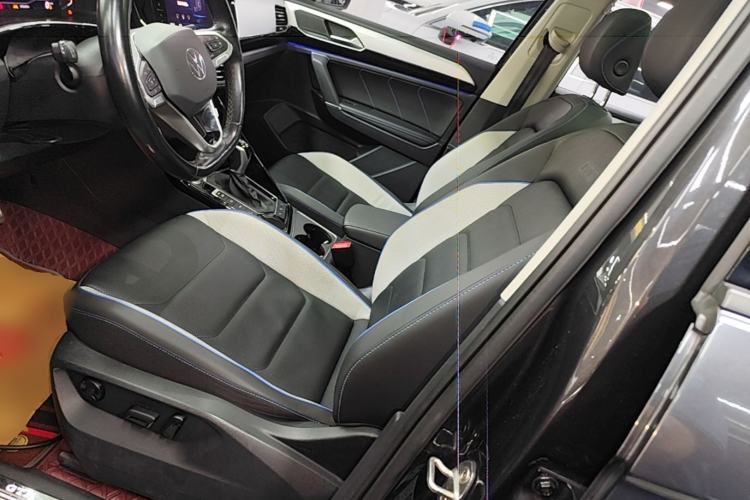 Used Volkswagen Tayron GTE Plug-in Hybrid 2020 1.4T Luxury Model Left Front Seat