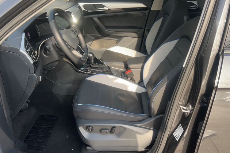 Used Volkswagen Tayron GTE Plug-in Hybrid 2020 1.4T Luxury Model Left Front Seat