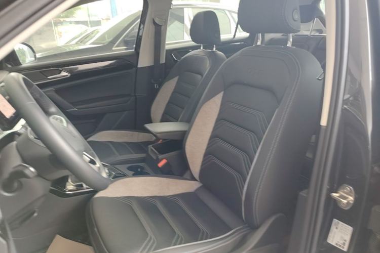 Used Volkswagen Tayron GTE Plug-in Hybrid 2020 1.4T Luxury Model Left Front Seat