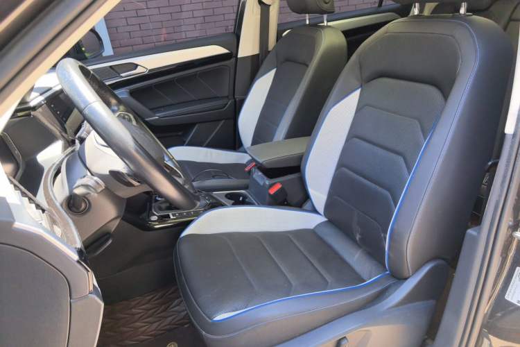 Used Volkswagen Tayron GTE Plug-in Hybrid 2020 1.4T Luxury Model Left Front Seat