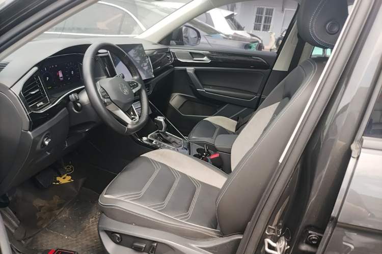 Used Volkswagen Tayron GTE Plug-in Hybrid 2020 1.4T Luxury Model Left Front Seat