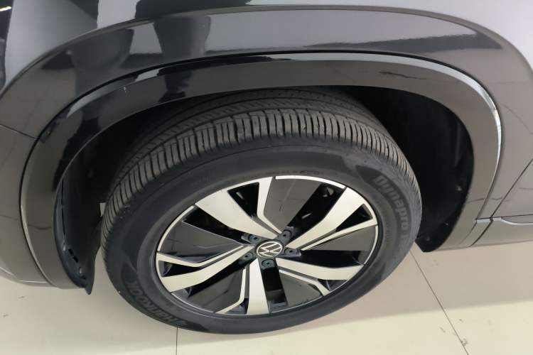 Used Volkswagen Tayron GTE Plug-in Hybrid 2020 1.4T Luxury Model Left Front Wheel Hub