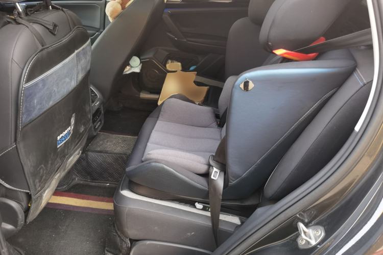 Used Volkswagen Tayron GTE Plug-in Hybrid 2020 1.4T Luxury Model Left Rear Seat