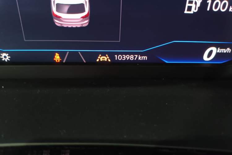 Used Volkswagen Tayron GTE Plug-in Hybrid 2020 1.4T Luxury Model Odometer Close Up
