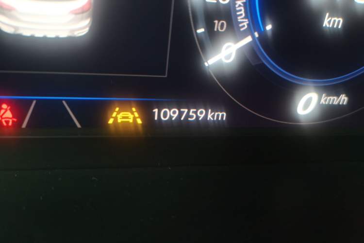 Used Volkswagen Tayron GTE Plug-in Hybrid 2020 1.4T Luxury Model Odometer Close Up