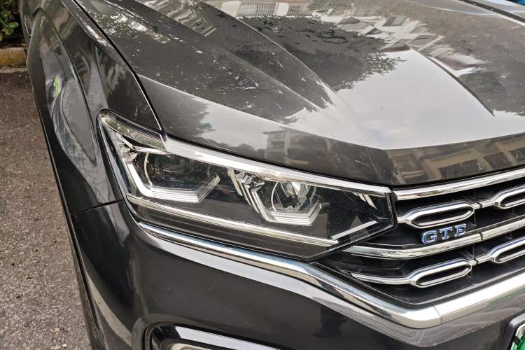 Used Volkswagen Tayron GTE Plug-in Hybrid 2020 1.4T Luxury Model Right Front Headlight