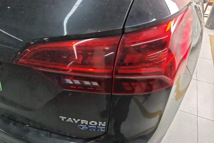 Used Volkswagen Tayron GTE Plug-in Hybrid 2020 1.4T Luxury Model Right Rear Taillight
