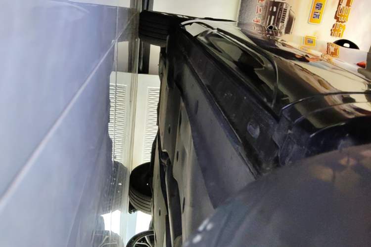 Used Volkswagen Tayron GTE Plug-in Hybrid 2020 1.4T Luxury Model Right Side Sill