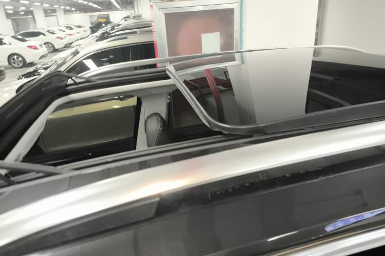 Used Volkswagen Tayron GTE Plug-in Hybrid 2020 1.4T Luxury Model Roof