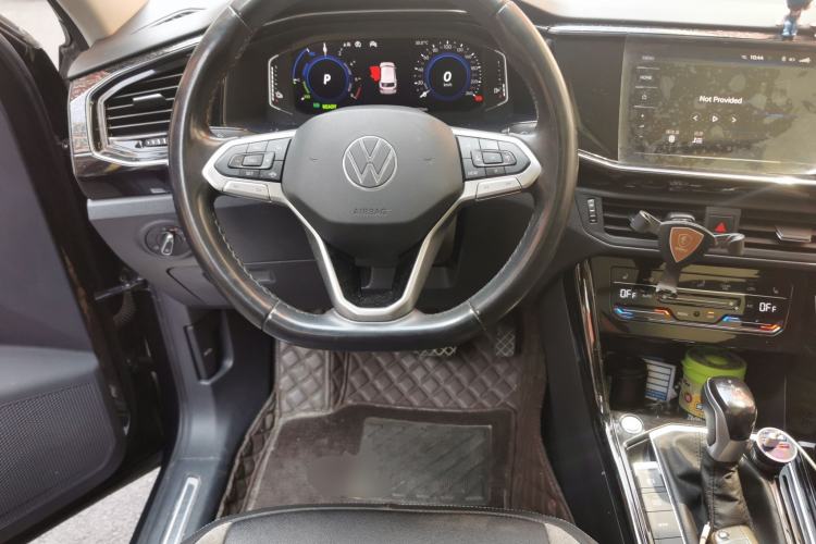 Used Volkswagen Tayron GTE Plug-in Hybrid 2020 1.4T Luxury Model Steering Wheel