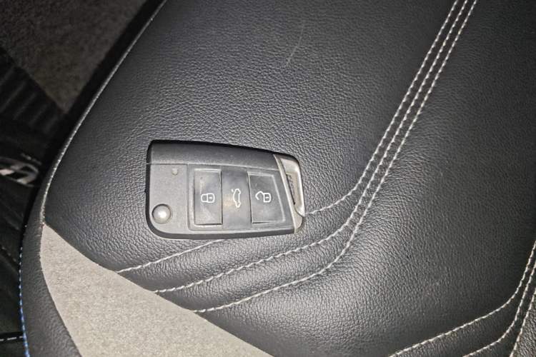 Used Volkswagen Tayron GTE Plug-in Hybrid 2020 1.4T Luxury Model Vehicle Key