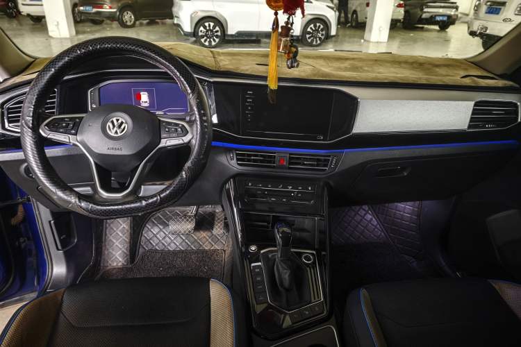 Used Volkswagen Tayron GTE Plug-in Hybrid 2020 1.4T Luxury Model Audio And AC Panel