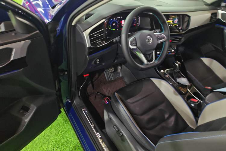 Used Volkswagen Tayron GTE Plug-in Hybrid 2020 1.4T Luxury Model Driver Seat