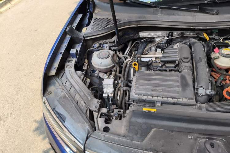 Used Volkswagen Tayron GTE Plug-in Hybrid 2020 1.4T Luxury Model Engine Bay Right