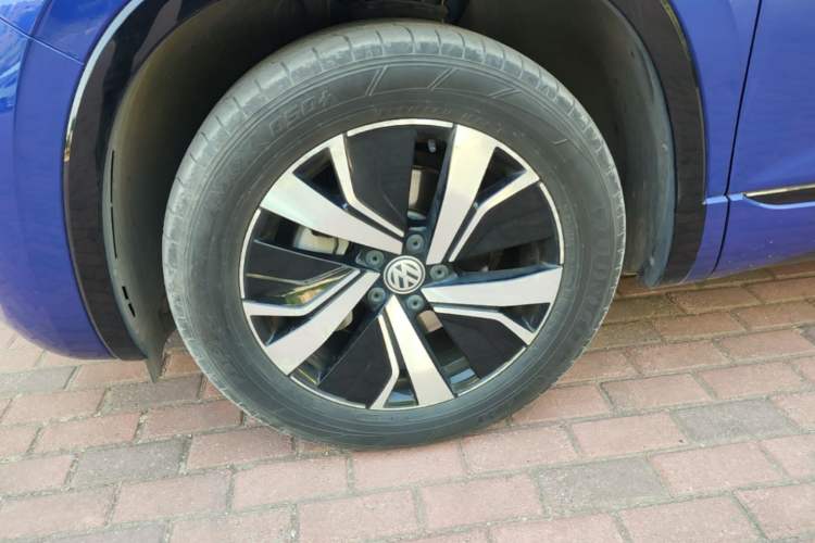Used Volkswagen Tayron GTE Plug-in Hybrid 2020 1.4T Luxury Model Exterior 4