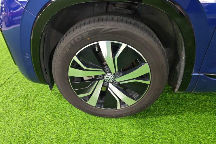 Used Volkswagen Tayron GTE Plug-in Hybrid 2020 1.4T Luxury Model Exterior 4