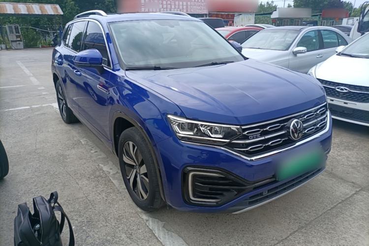 Used Volkswagen Tayron GTE Plug-in Hybrid 2020 1.4T Luxury Model Front Right 45 Deg