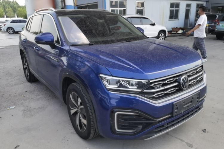 Used Volkswagen Tayron GTE Plug-in Hybrid 2020 1.4T Luxury Model Front Right 45 Deg