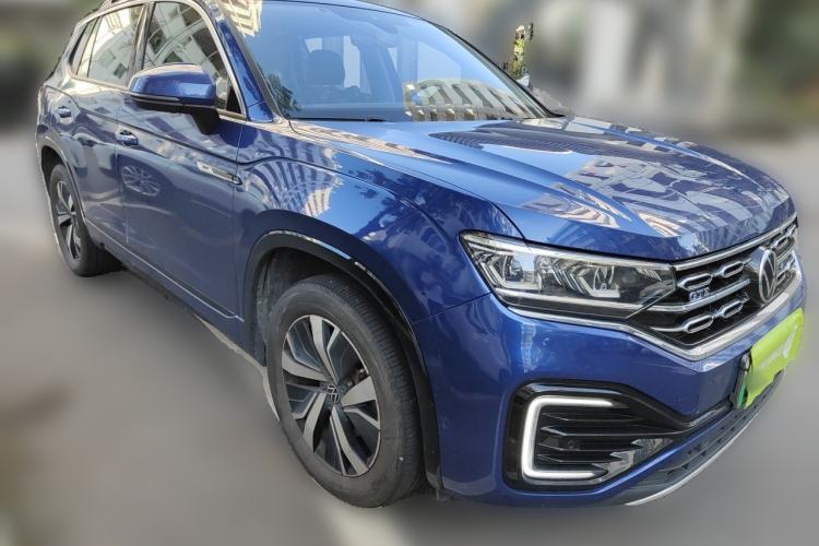 Used Volkswagen Tayron GTE Plug-in Hybrid 2020 1.4T Luxury Model Front Right 45 Deg