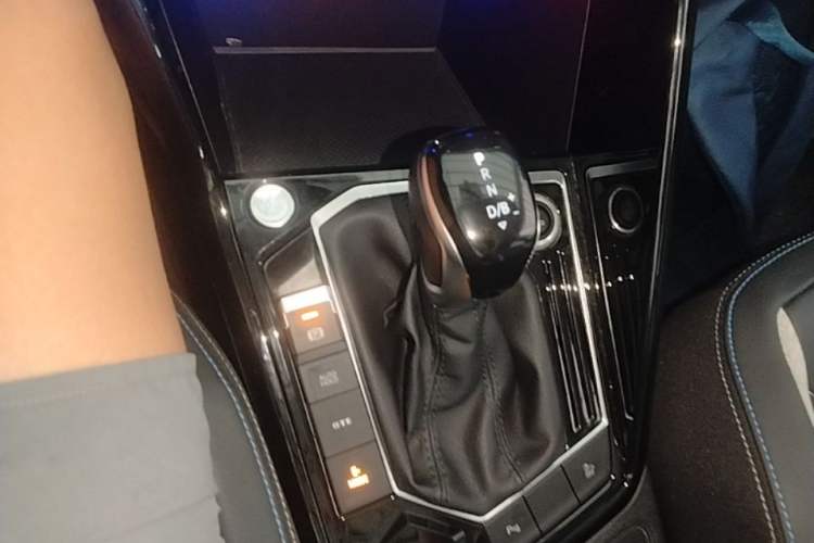 Used Volkswagen Tayron GTE Plug-in Hybrid 2020 1.4T Luxury Model Gear Lever