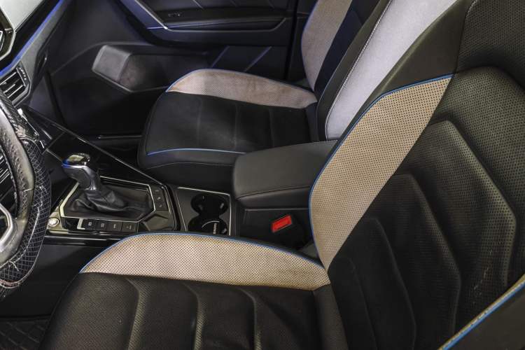 Used Volkswagen Tayron GTE Plug-in Hybrid 2020 1.4T Luxury Model Interior 3