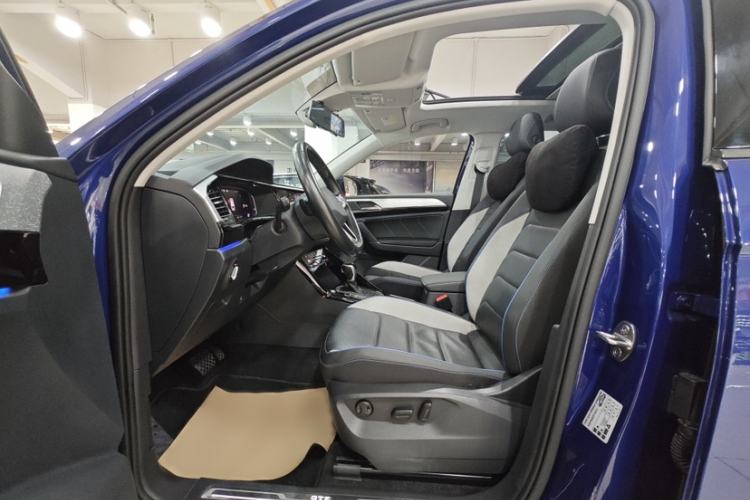 Used Volkswagen Tayron GTE Plug-in Hybrid 2020 1.4T Luxury Model Interior 5