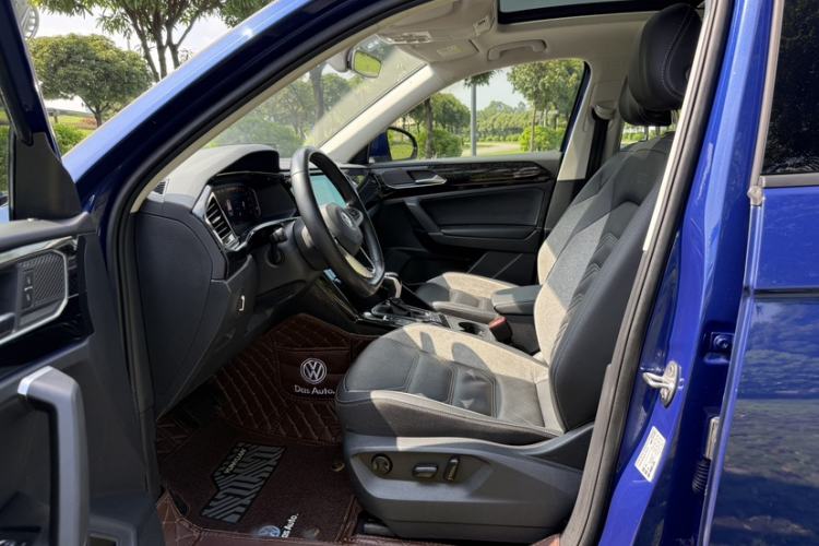 Used Volkswagen Tayron GTE Plug-in Hybrid 2020 1.4T Luxury Model Interior 7