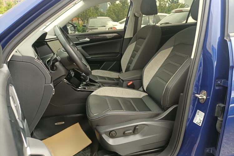Used Volkswagen Tayron GTE Plug-in Hybrid 2020 1.4T Luxury Model Left Front Seat