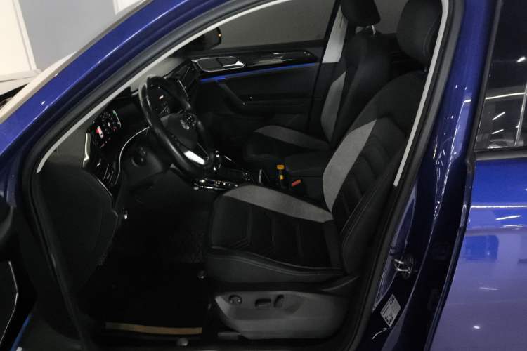 Used Volkswagen Tayron GTE Plug-in Hybrid 2020 1.4T Luxury Model Left Front Seat