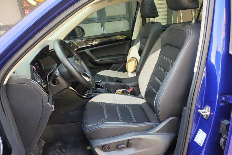 Used Volkswagen Tayron GTE Plug-in Hybrid 2020 1.4T Luxury Model Left Front Seat