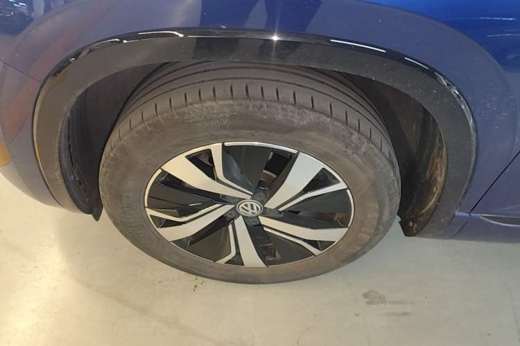 Used Volkswagen Tayron GTE Plug-in Hybrid 2020 1.4T Luxury Model Left Front Wheel Hub