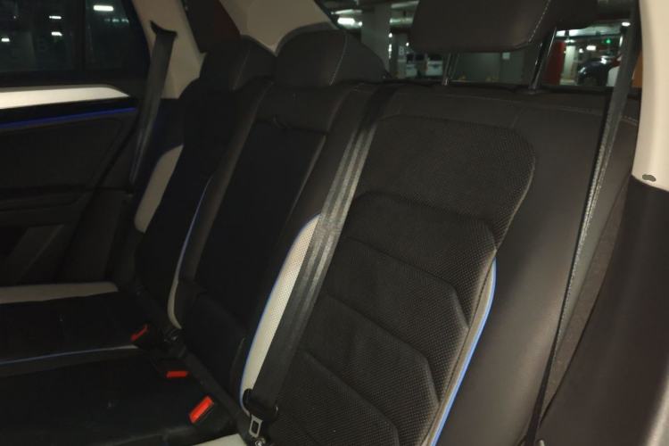 Used Volkswagen Tayron GTE Plug-in Hybrid 2020 1.4T Luxury Model Left Rear Seat