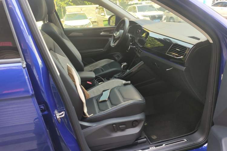 Used Volkswagen Tayron GTE Plug-in Hybrid 2020 1.4T Luxury Model Right Front Seat