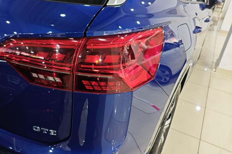 Used Volkswagen Tayron GTE Plug-in Hybrid 2020 1.4T Luxury Model Right Rear Taillight