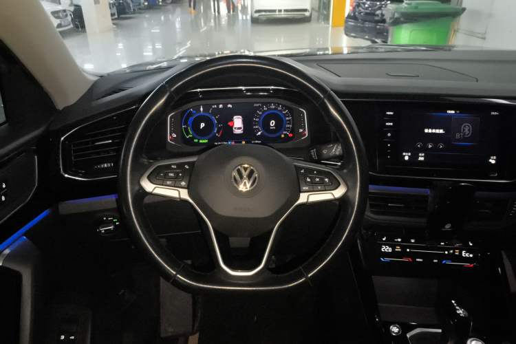 Used Volkswagen Tayron GTE Plug-in Hybrid 2020 1.4T Luxury Model Steering Wheel