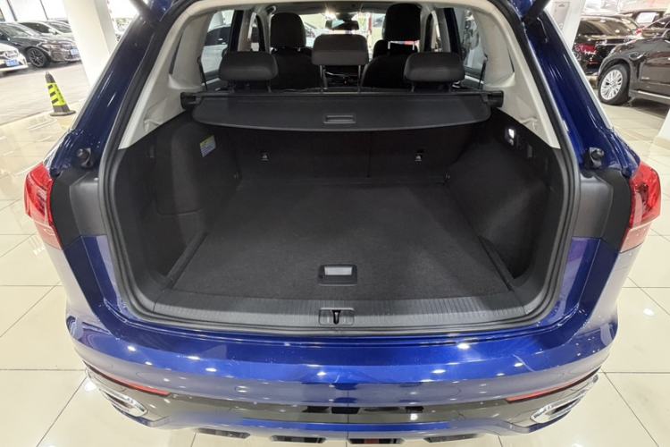Used Volkswagen Tayron GTE Plug-in Hybrid 2020 1.4T Luxury Model Trunk