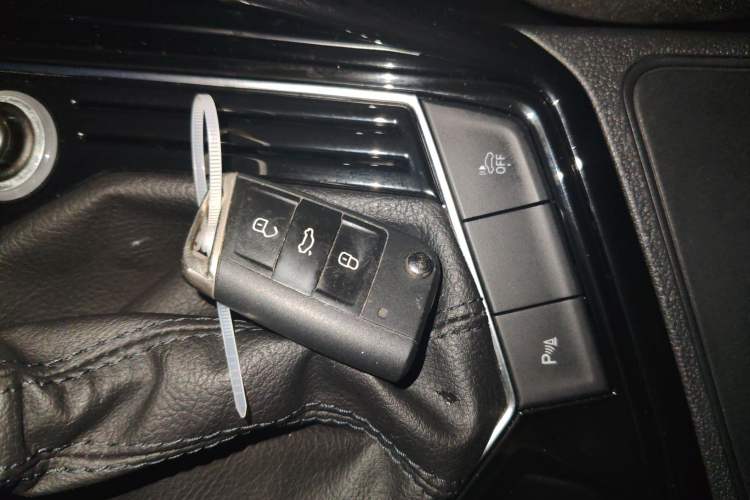 Used Volkswagen Tayron GTE Plug-in Hybrid 2020 1.4T Luxury Model Vehicle Key