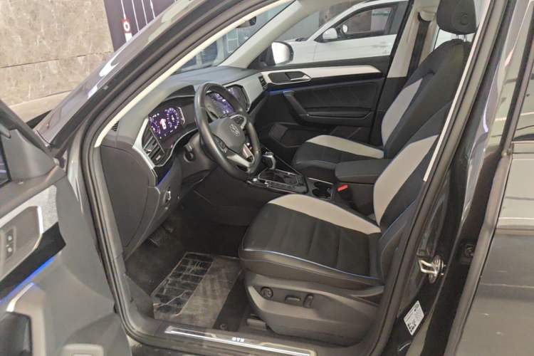 Used Volkswagen Tayron GTE Plug-in Hybrid 2020 1.4T Luxury Model Driver Seat