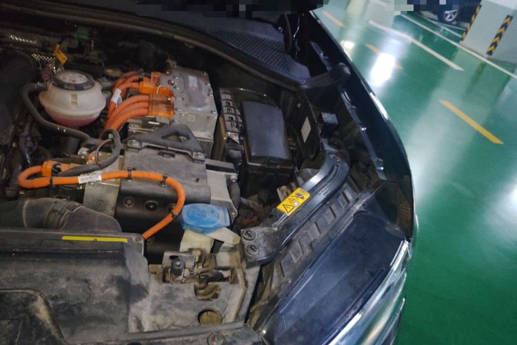 Used Volkswagen Tayron GTE Plug-in Hybrid 2020 1.4T Luxury Model Engine Bay Left
