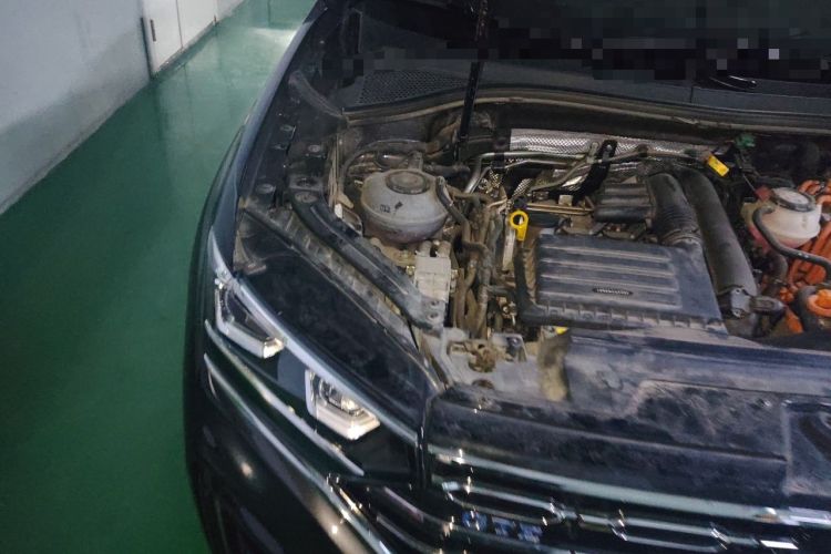 Used Volkswagen Tayron GTE Plug-in Hybrid 2020 1.4T Luxury Model Engine Bay Right