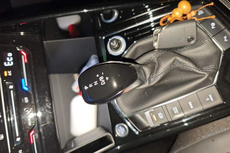 Used Volkswagen Tayron GTE Plug-in Hybrid 2020 1.4T Luxury Model Gear Lever