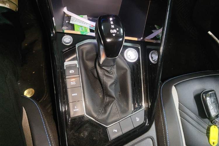 Used Volkswagen Tayron GTE Plug-in Hybrid 2020 1.4T Luxury Model Gear Lever