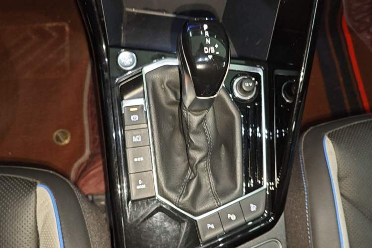 Used Volkswagen Tayron GTE Plug-in Hybrid 2020 1.4T Luxury Model Gear Lever